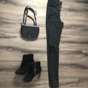 TOPSHOP MOTO Black Ripped Joni Jeans